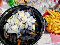 Moules-frites du Restaurant La Buvette de la Plage à Saint-Valery-sur-Somme - n°3