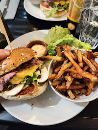 Plats et boissons du Restaurant de hamburgers Matt Burger à Montpellier - n°1