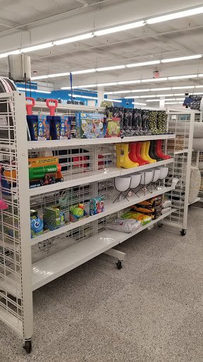 Clothing Store «Ross Dress for Less», reviews and photos, 1900 McLoughlin Blvd, Oregon City, OR 97045, USA