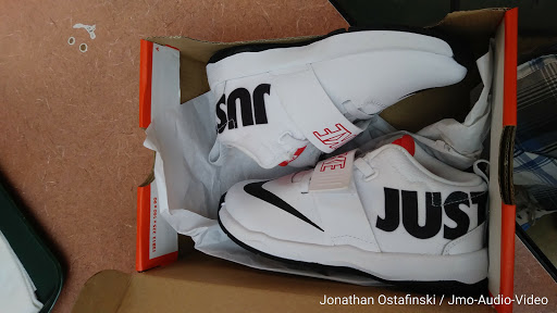 Clothing Store «Nike Factory Store», reviews and photos, 4760 Baldwin Rd M125, Auburn Hills, MI 48326, USA