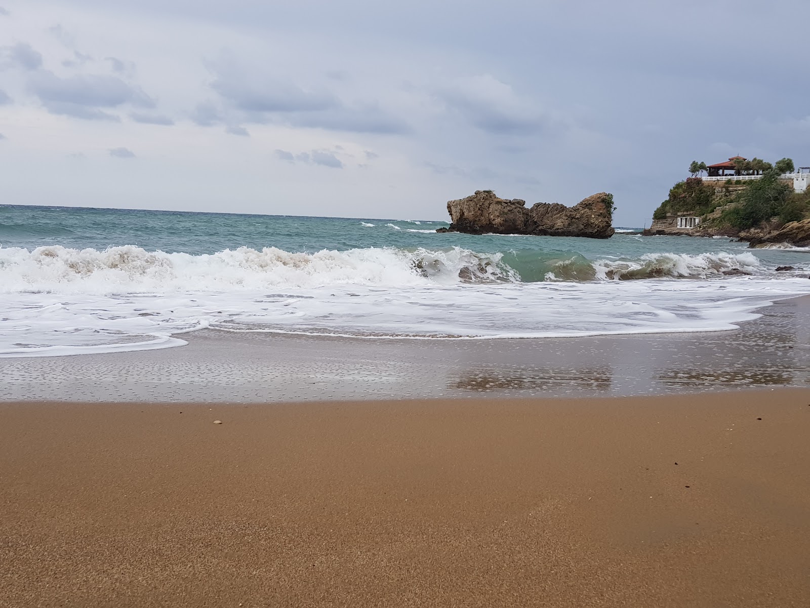 Okurcalar beach的照片 带有宽敞的海湾