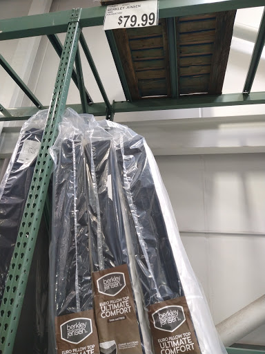 Warehouse club «BJ’s Wholesale Club», reviews and photos, 2300 W Oregon Ave, Philadelphia, PA 19145, USA