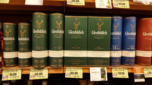 State Liquor Store «NH Liquor & Wine Outlet», reviews and photos, 68 Elm St, Manchester, NH 03103, USA