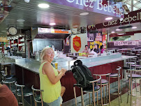 Atmosphère du Café et restaurant de grillades Chez Bebelle à Narbonne - n°3