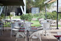 Atmosphère du Les Terrasses du Z5 - Restaurant Aix les Milles à Aix-en-Provence - n°4
