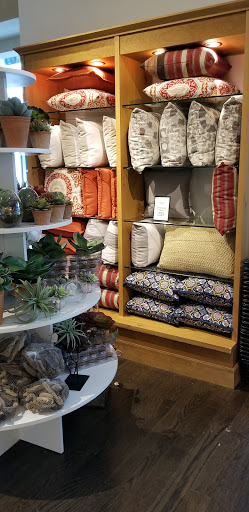 Furniture Store «Pottery Barn», reviews and photos, 125 Westchester Ave #2490a, White Plains, NY 10601, USA