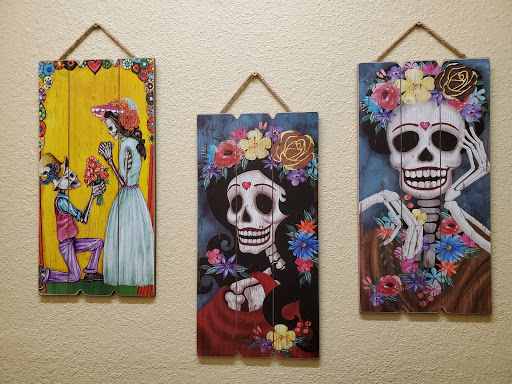 Tattoo Shop «Calaveras Tattoo Studio», reviews and photos, 1510 S Fort Hood St, Killeen, TX 76542, USA