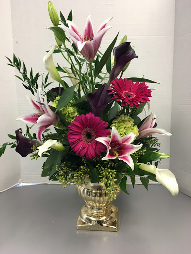 Florist «Rose Flowers & Gifts Inc.», reviews and photos, 232 W Main St, Meriden, CT 06451, USA