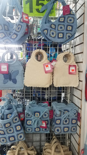 Department Store «Santa Fe Seconds», reviews and photos, 8615 Long Beach Blvd, South Gate, CA 90280, USA