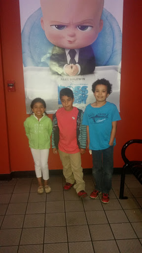 Movie Theater «Hollywood 20 Cinemas», reviews and photos, 6711 Stage Rd, Bartlett, TN 38134, USA