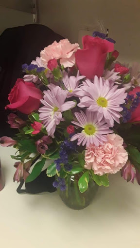 Florist «Lund Buds & Blooms», reviews and photos, 7701 S Hosmer St Suite C, Tacoma, WA 98408, USA