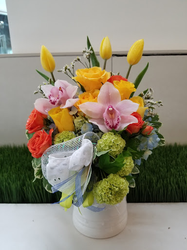 Florist «Event Connoisseur Flowers & Gifts», reviews and photos, 39 New London Turnpike #116, Glastonbury, CT 06033, USA