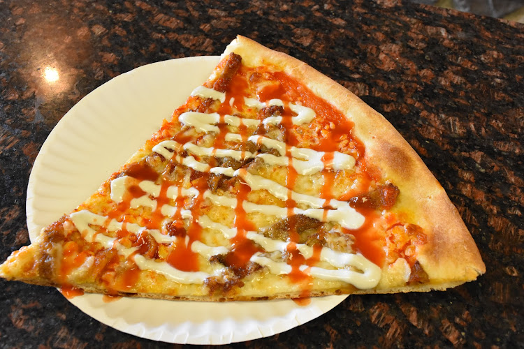 #5 best pizza place in East Brunswick - Giddy's Pizzeria