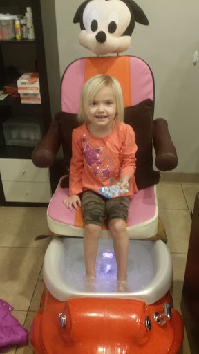 Nail Salon «LUXURY NAILS & SPA», reviews and photos, 1312 S Main St, Mt Airy, MD 21771, USA