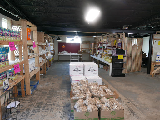 The Sasquatch's Trading Post & USV Auctions