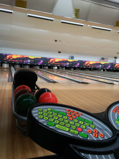 Bowling Alley «Sky Lanes Asheville», reviews and photos, 1477 Patton Ave, Asheville, NC 28806, USA