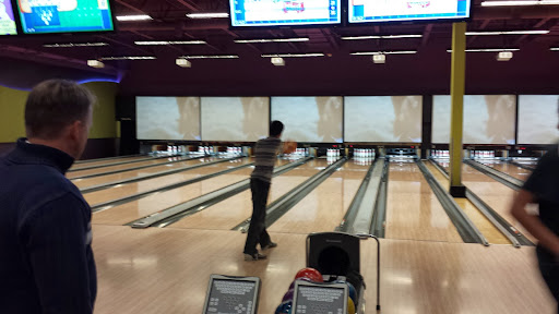 Bowling Alley «Pinz Bowling Center», reviews and photos, 1385 S Blue Marlin Ln, Meridian, ID 83642, USA