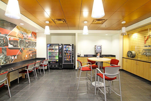 Toyota Dealer «Folsom Lake Toyota», reviews and photos, 12747 Folsom Blvd, Folsom, CA 95630, USA