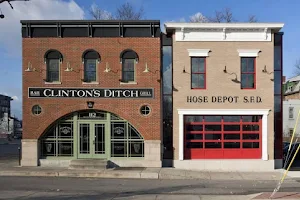 Clinton’s Ditch bar and grill image