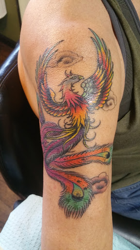 Tattoo Shop «Landmark Tattoo», reviews and photos, 609 E 13th Ave, Denver, CO 80203, USA