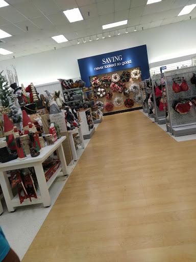 Department Store «Marshalls», reviews and photos, 440 Crossroads Blvd, Cary, NC 27511, USA