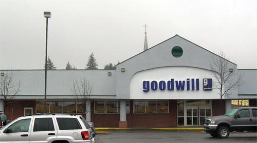 Goodwill Store & Donation Center, 10 Concourse W, Waterville, ME 04901, Thrift Store