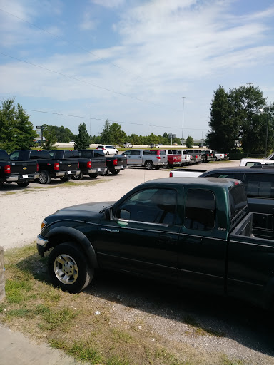 Used Car Dealer «Woodlake Motors», reviews and photos, 15373 I-45, Conroe, TX 77385, USA