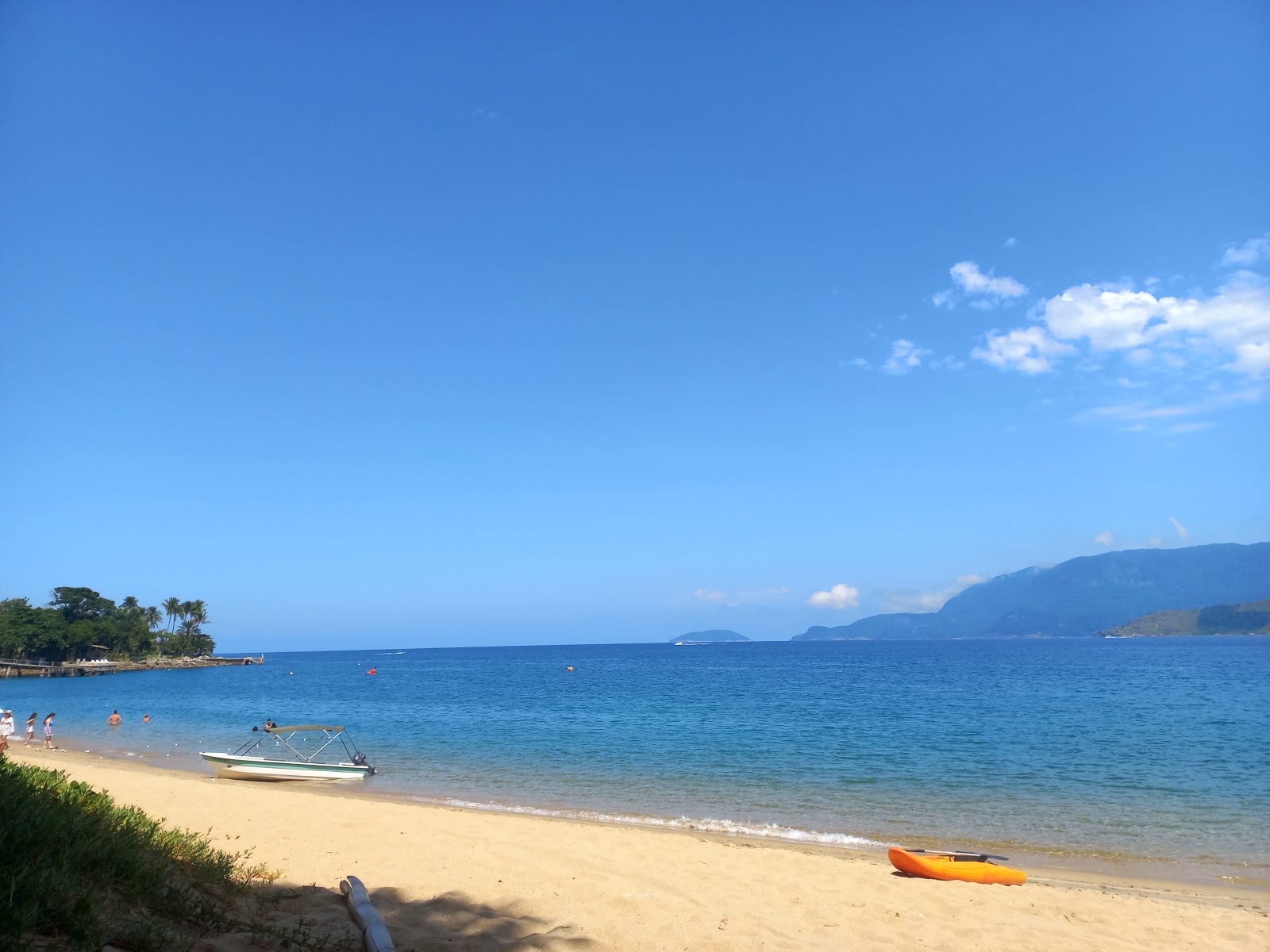 Foto de Praia da Feiticeira com alto nível de limpeza