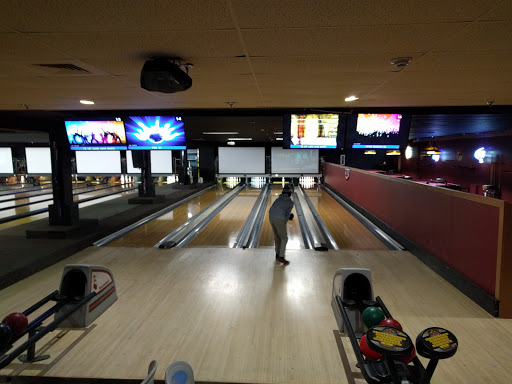 Bowling Alley «Lakeside Bowl», reviews and photos, 135 Main St, Dillon, CO 80435, USA