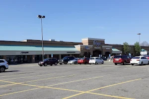 Groveport Plaza image