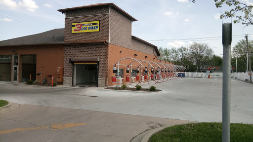 Car Detailing Service «Wheaton Car Wash & Detail», reviews and photos, 1520 E Roosevelt Rd, Wheaton, IL 60187, USA