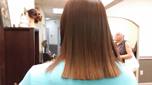 Hair Salon «Olivia A Salon», reviews and photos, 2101 Taylor Rd, Montgomery, AL 36117, USA