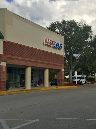 Sign Shop «FASTSIGNS», reviews and photos, 2200 Winter Springs Blvd #118, Oviedo, FL 32765, USA