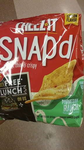 Grocery Store «Hannaford Supermarket», reviews and photos, 299 Elm St, Biddeford, ME 04005, USA