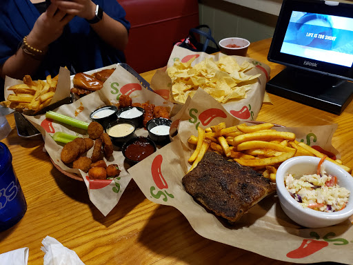 Chilis Grill & Bar image 3