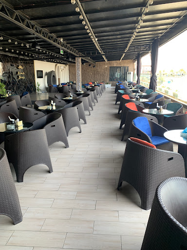 مقهى ومطعم موستاش لاونج كافيه فى القطيف خريطة الخليج