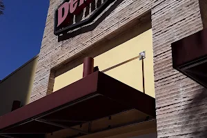 Denny's image