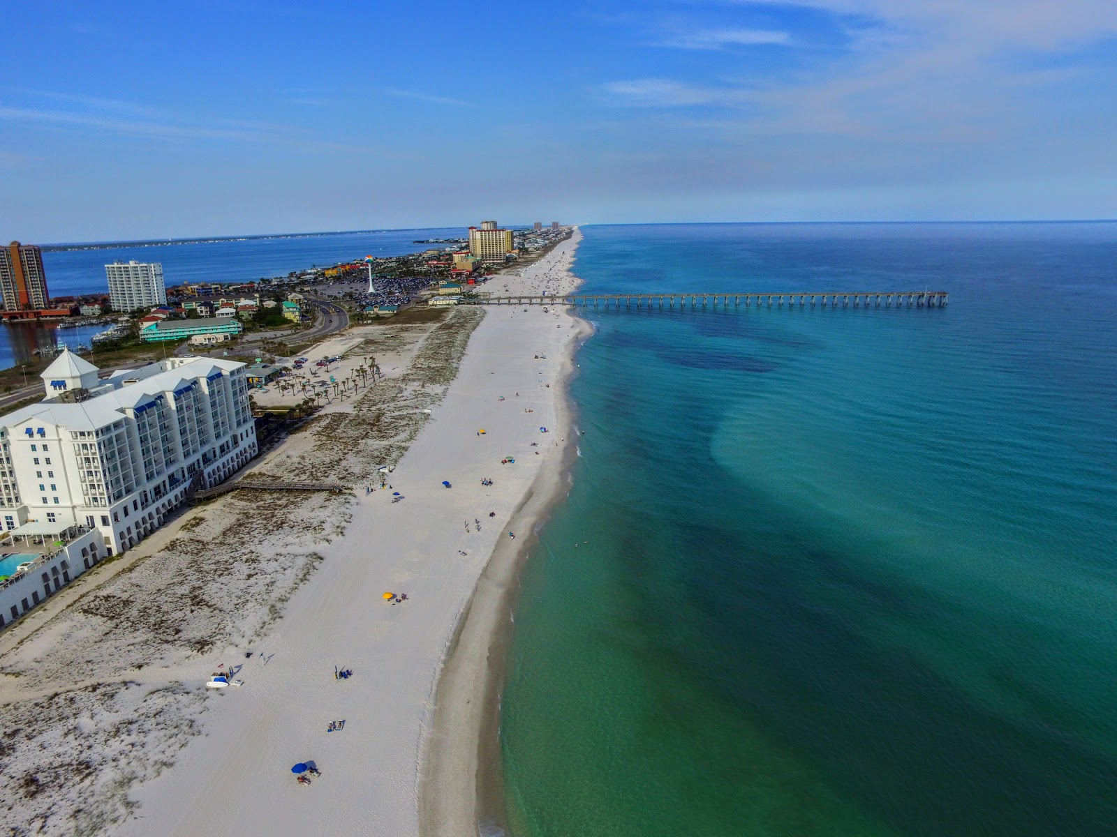 Foto de Pensacola Beach - lugar popular entre os apreciadores de relaxamento