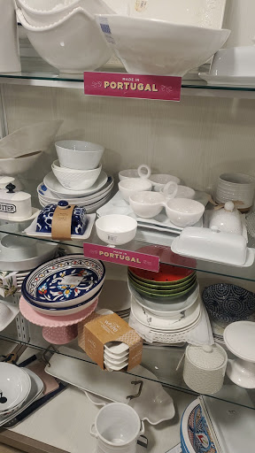 Department Store «HomeGoods», reviews and photos, 43 Woodbridge Center Dr, Woodbridge, NJ 07095, USA