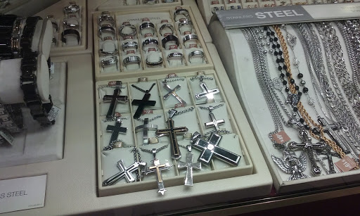 Shopping Mall «Palmer Park Mall», reviews and photos, 123 Palmer Park Mall, Easton, PA 18045, USA