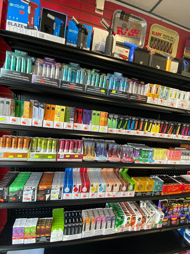 Tobacco Shop «J & J Tobacco», reviews and photos, 3273 Berlin Turnpike, Newington, CT 06111, USA