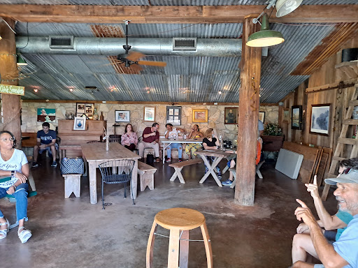 Winery «Barking Rocks Vinyard & Winery», reviews and photos, 1919 Allen Ct, Granbury, TX 76048, USA