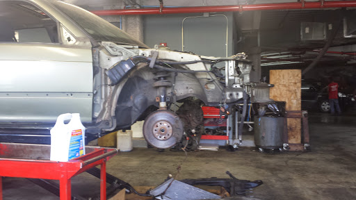 Mitsubishi Dealer «Potamkin Mitsubishi», reviews and photos, 2495 2nd Ave, New York, NY 10035, USA