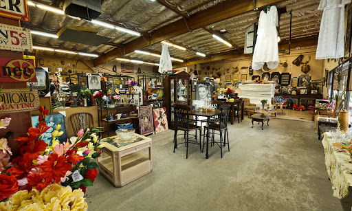Thrift Store «The Thrift Store», reviews and photos, 6606 Fruitridge Rd, Sacramento, CA 95820, USA
