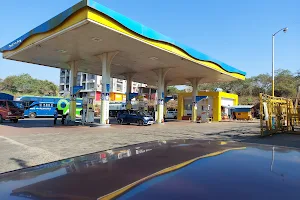 Bharat Petroleum, Petrol Pump Cng station-West Coast Petroleum image