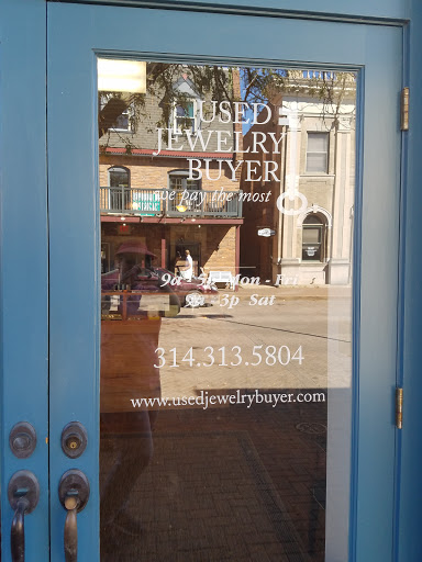 Jewelry Buyer «Used Jewelry Buyer», reviews and photos, 122 N Main St, St Charles, MO 63301, USA