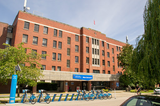 Private hospitals in Vancouver