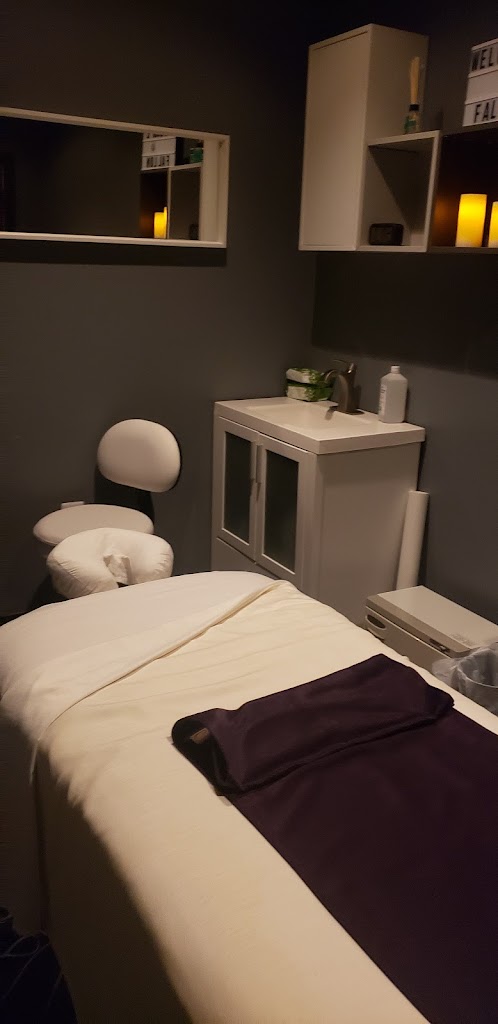 Indulging Hands Therapeutic Spa 20695