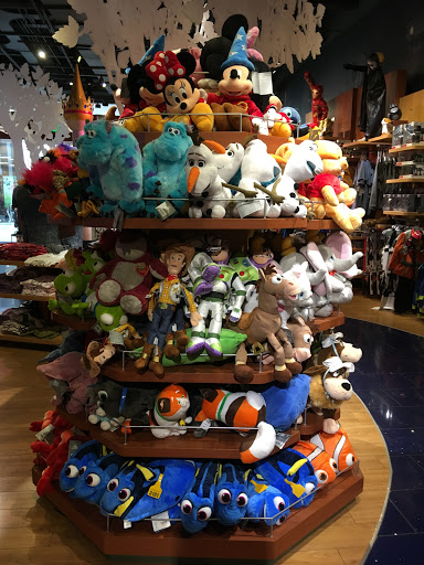 Toy Store «Disney Store», reviews and photos, 1151 Galleria Blvd, Roseville, CA 95678, USA