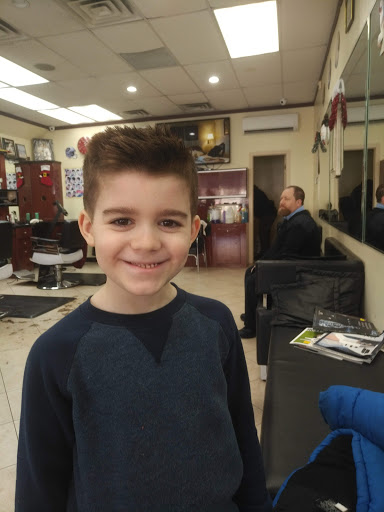 Barber Shop «New Times Barber Shop», reviews and photos, 16226 Cross Bay Blvd, Howard Beach, NY 11414, USA